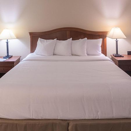 Cottonwood Suites Savannah Hotel&Conference Center Pooler Esterno foto