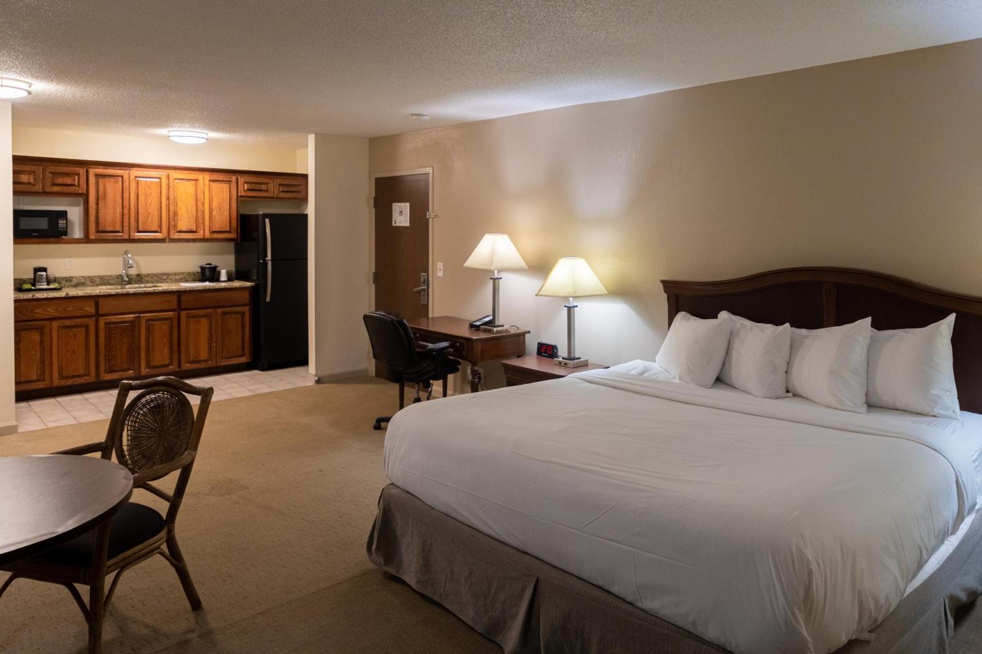 Cottonwood Suites Savannah Hotel&Conference Center Pooler Esterno foto