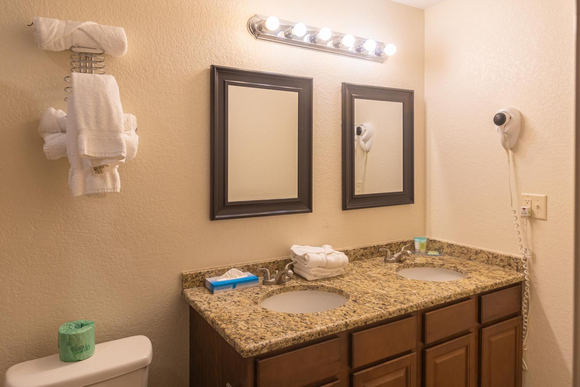 Cottonwood Suites Savannah Hotel&Conference Center Pooler Esterno foto