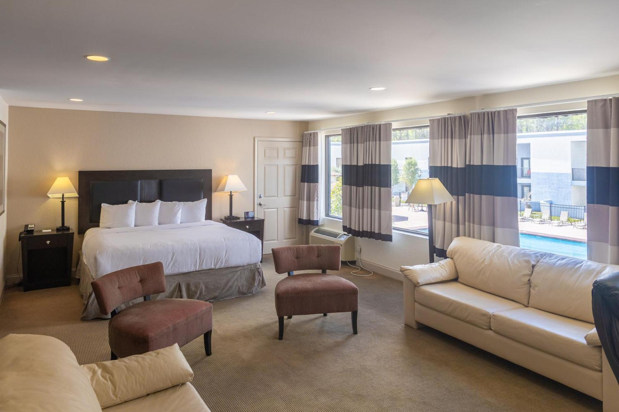 Cottonwood Suites Savannah Hotel&Conference Center Pooler Esterno foto